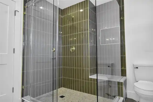 Listing Photo 46