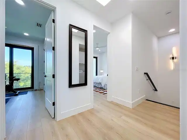 Listing Photo 32