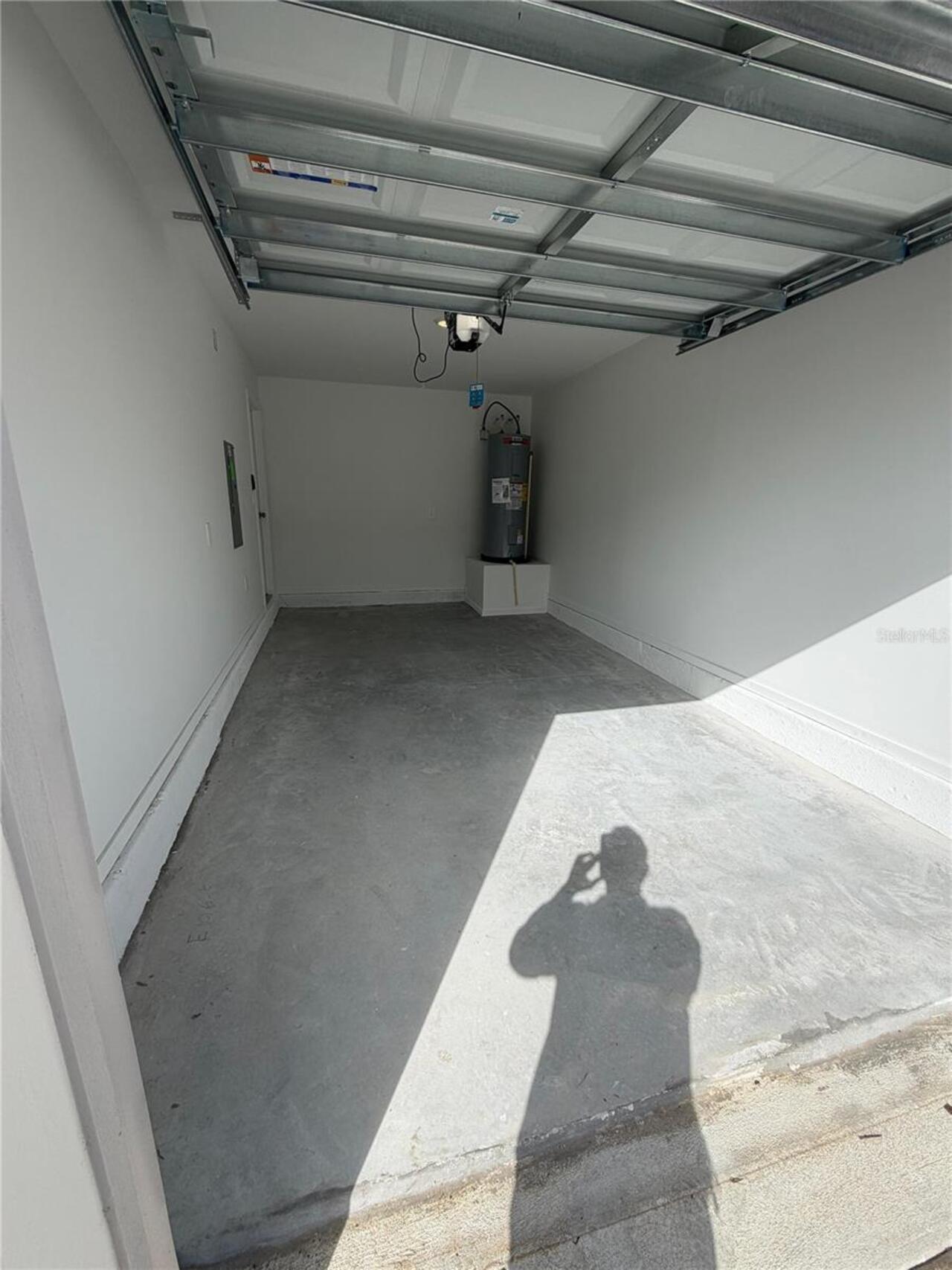 Listing Photo 8