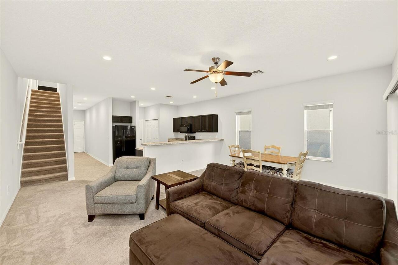 Listing Photo 12