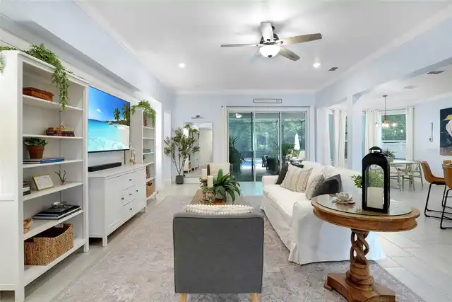 Listing Photo 16