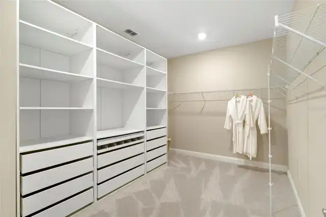 Listing Photo 28