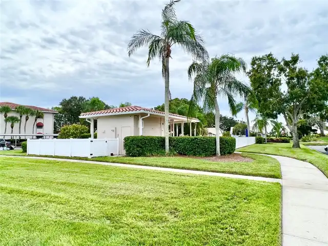 Listing Photo 32