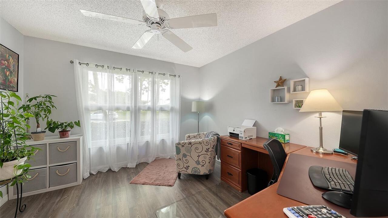 Listing Photo 23