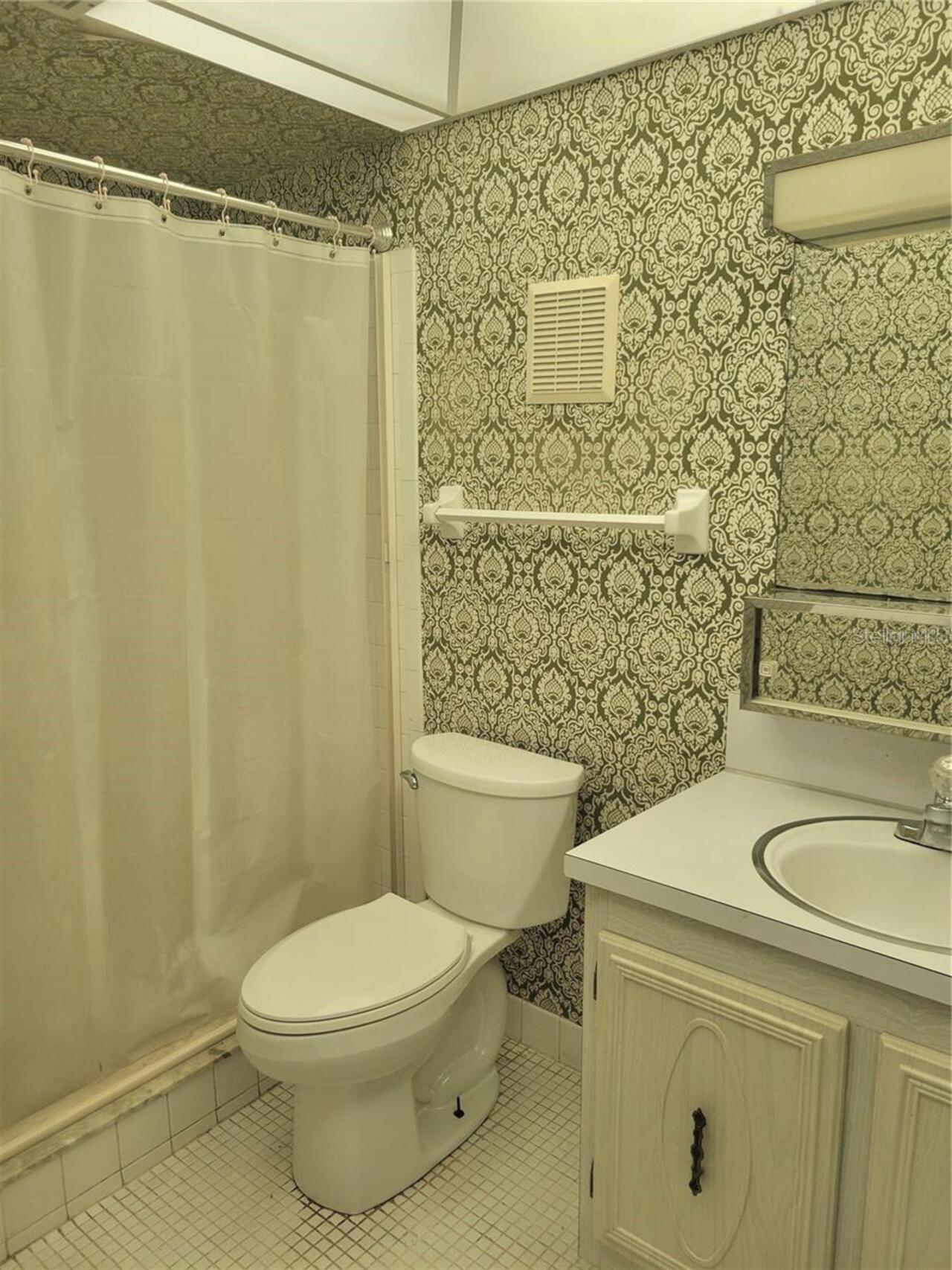 Listing Photo 20