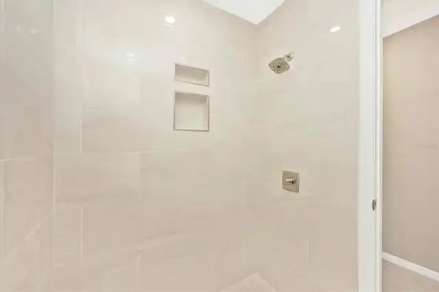 Listing Photo 37