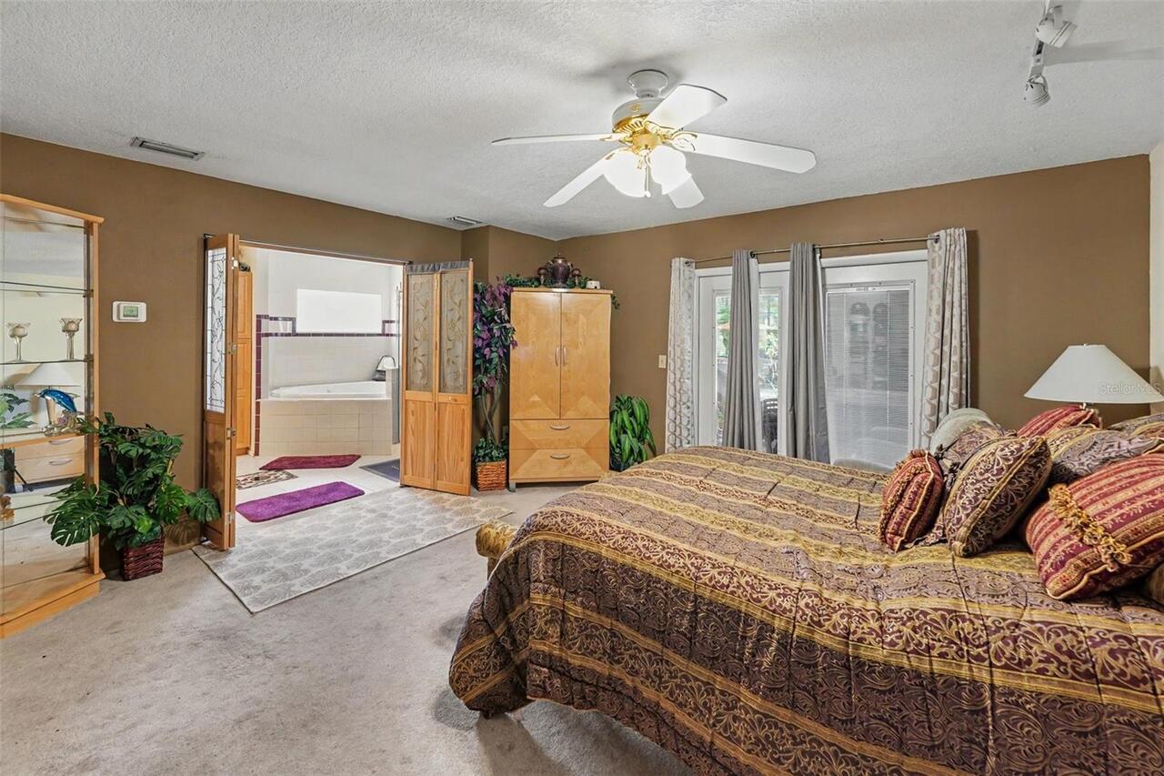 Listing Photo 14