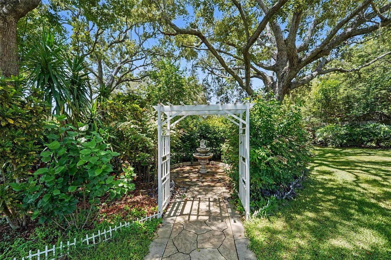 Listing Photo 28