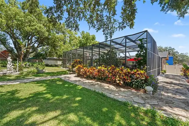 Listing Photo 22
