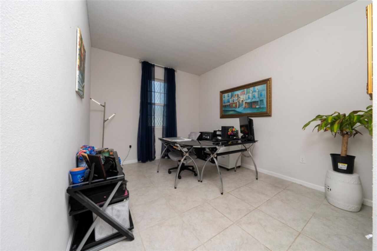 Listing Photo 19