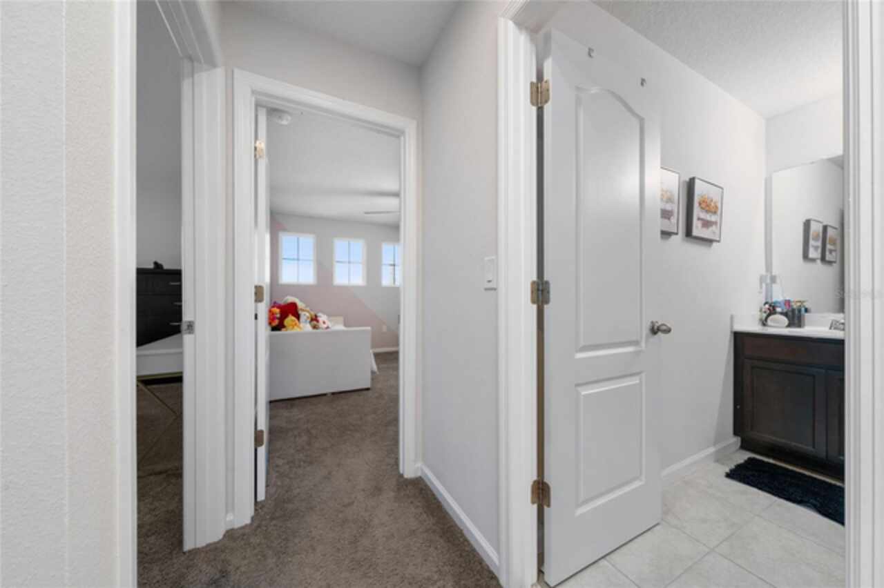 Listing Photo 33