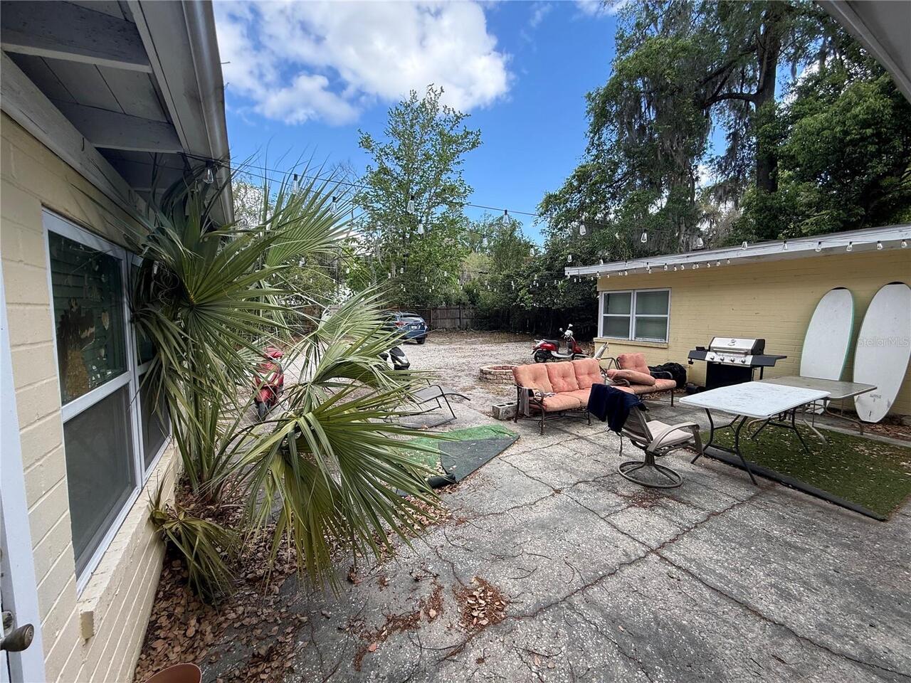 Listing Photo 11