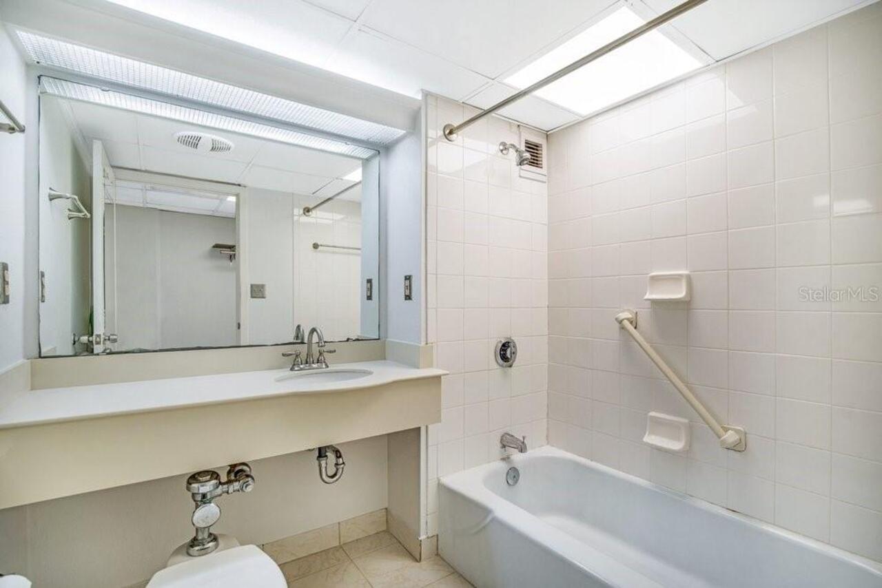 Listing Photo 22