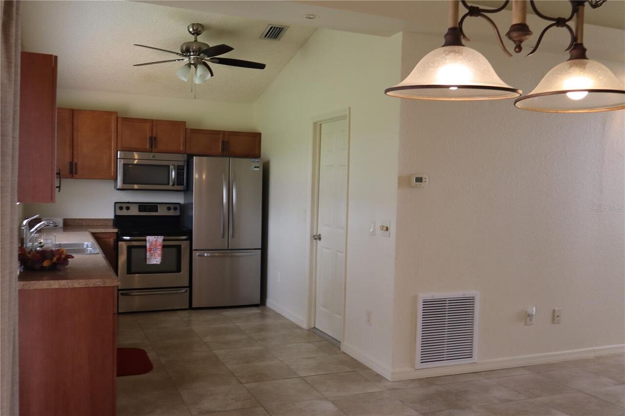 Listing Photo 15