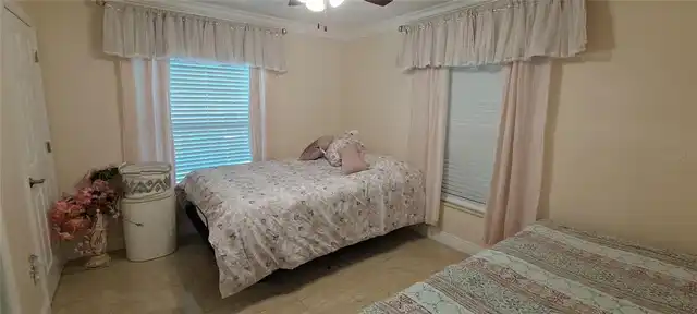 Listing Photo 17