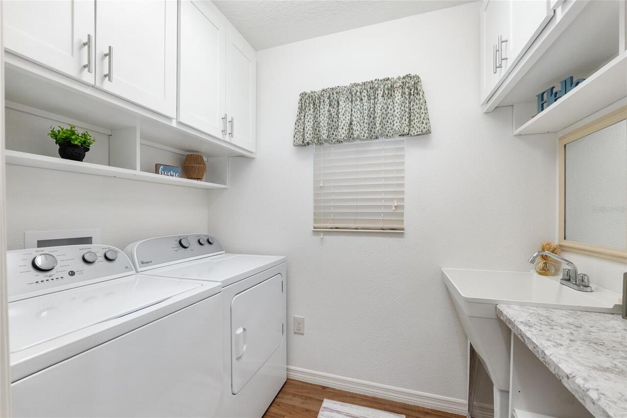 Listing Photo 8