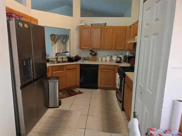 Listing Photo 6