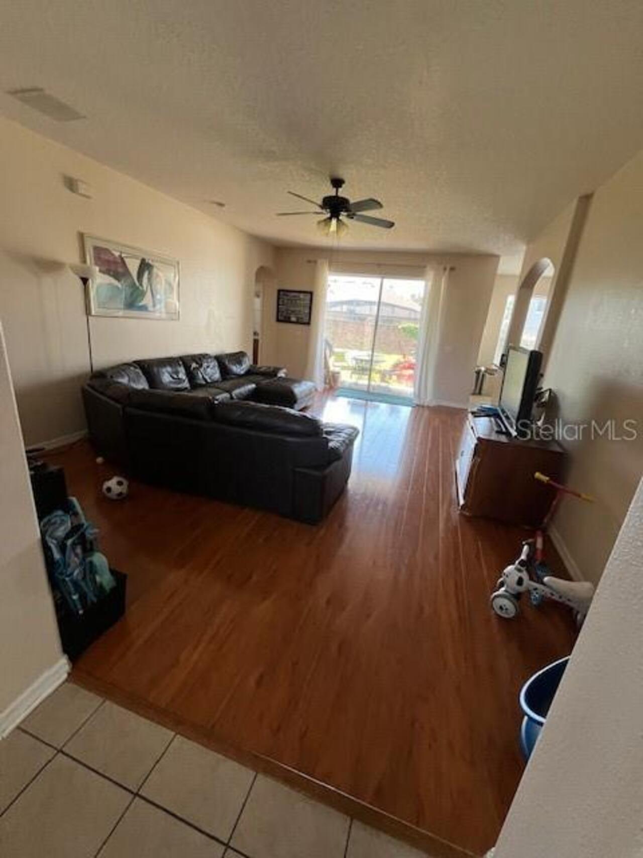 Listing Photo 8