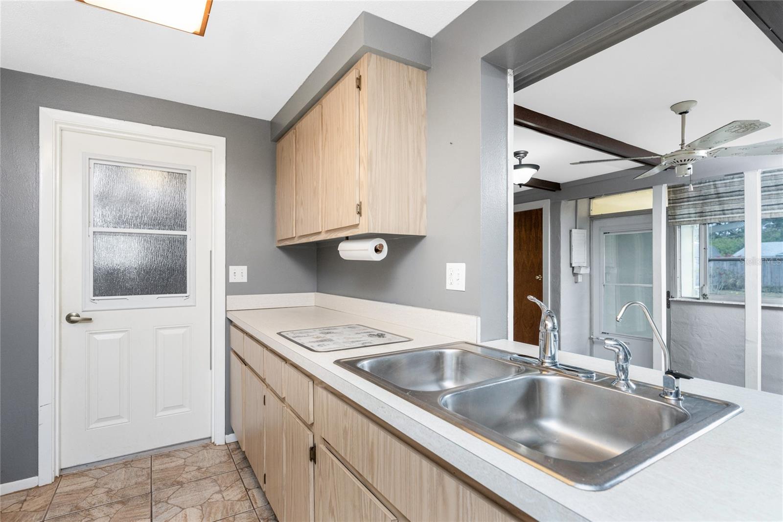 Listing Photo 17