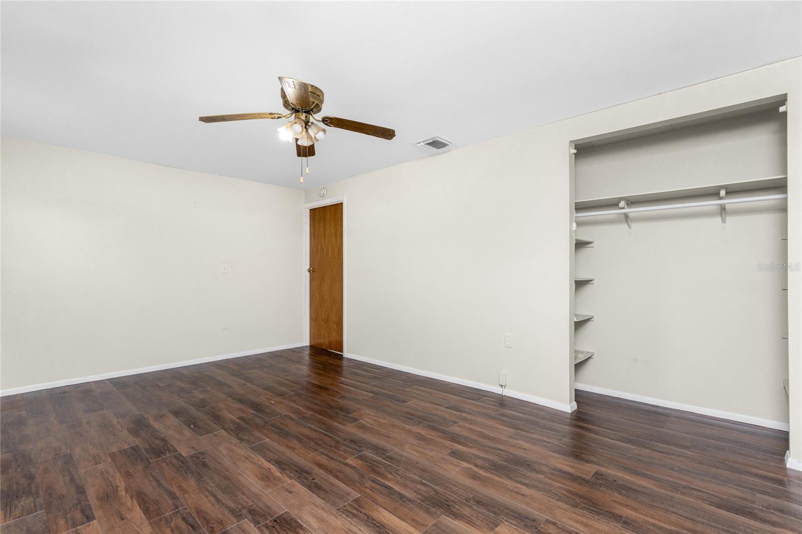 Listing Photo 38