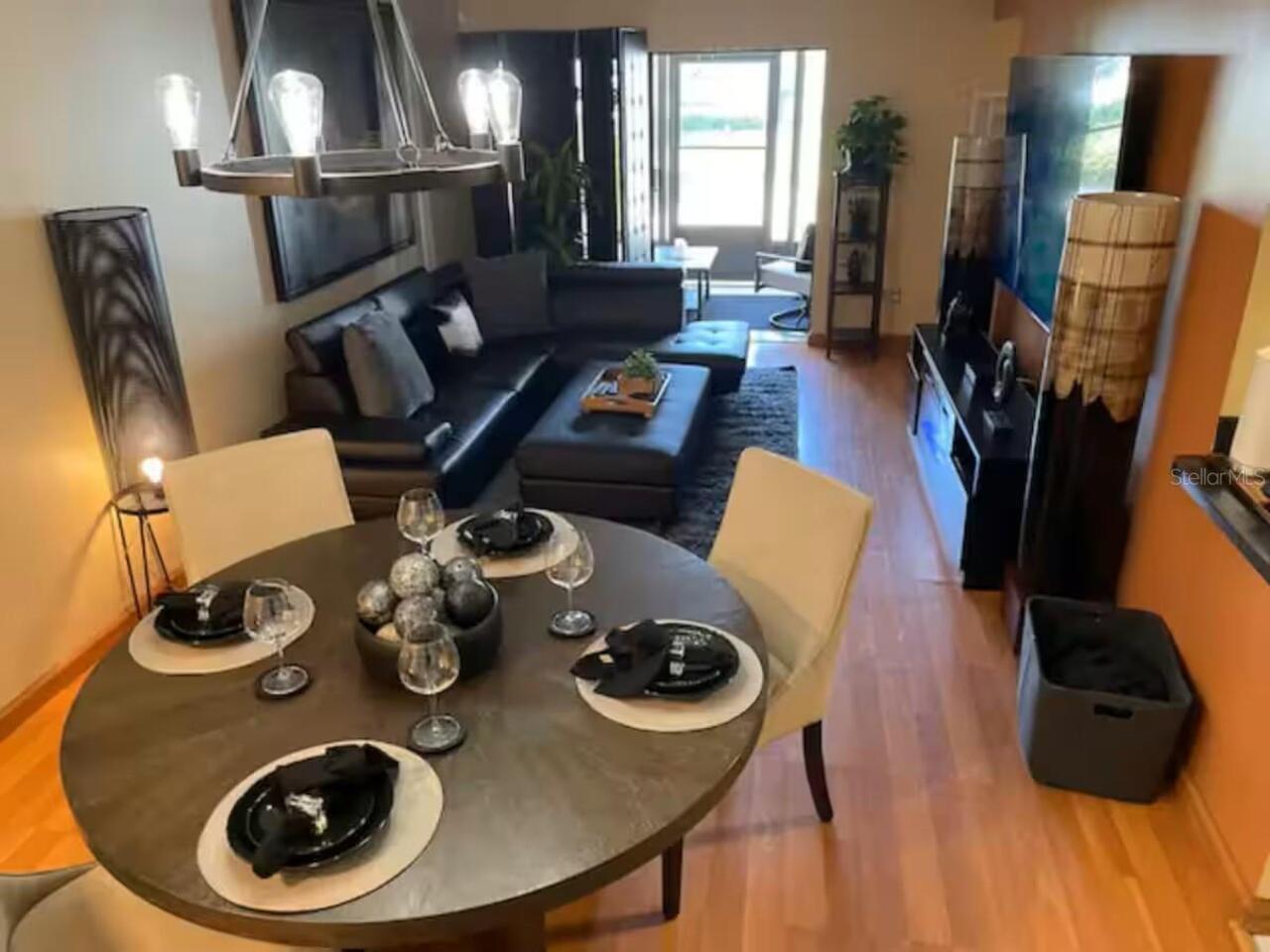 Listing Photo 8