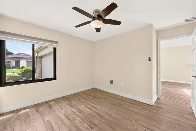Listing Photo 43