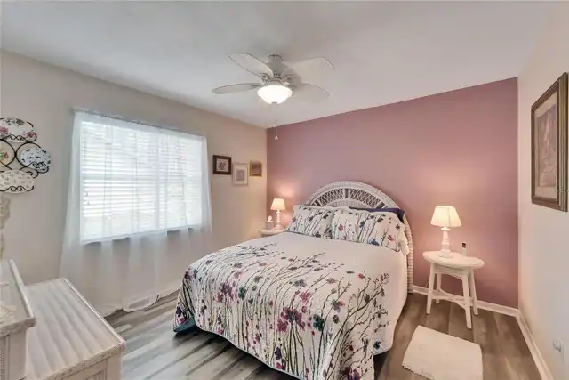 Listing Photo 28