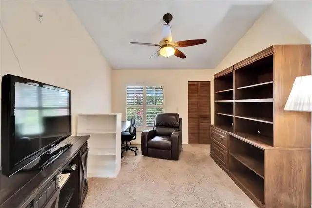 Listing Photo 31