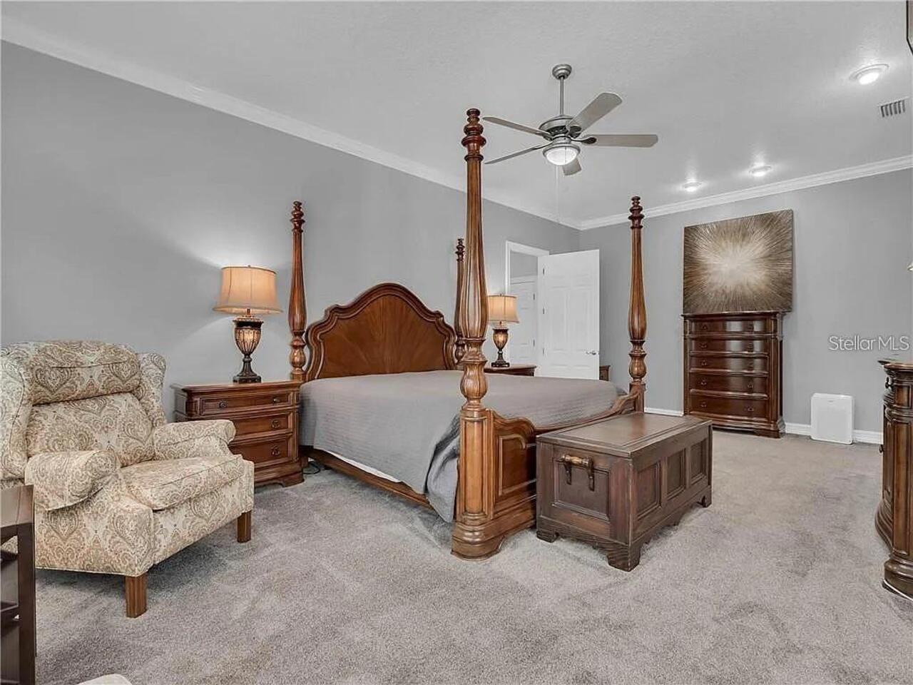 Listing Photo 16
