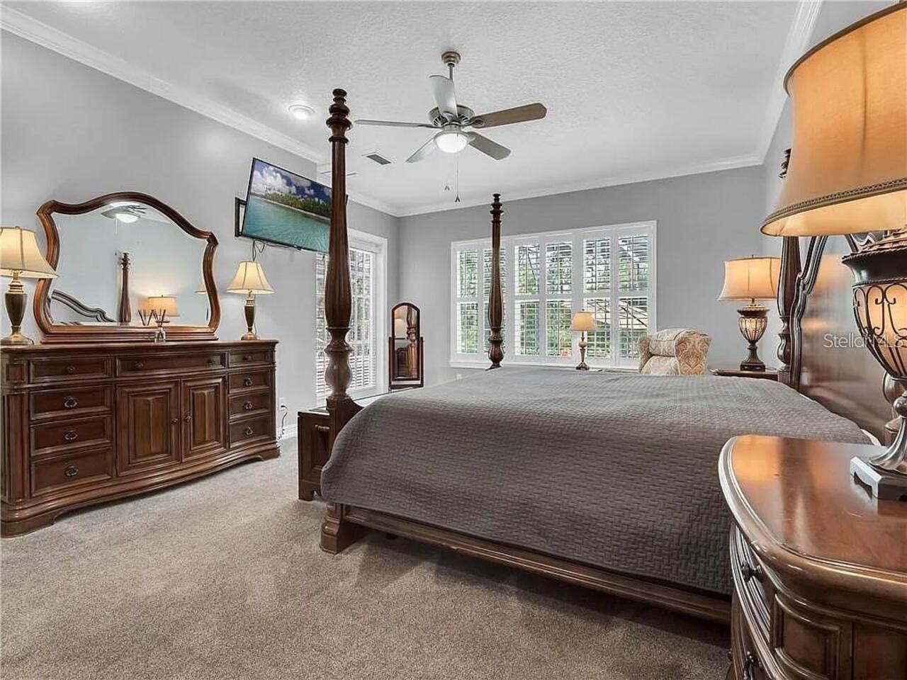 Listing Photo 17