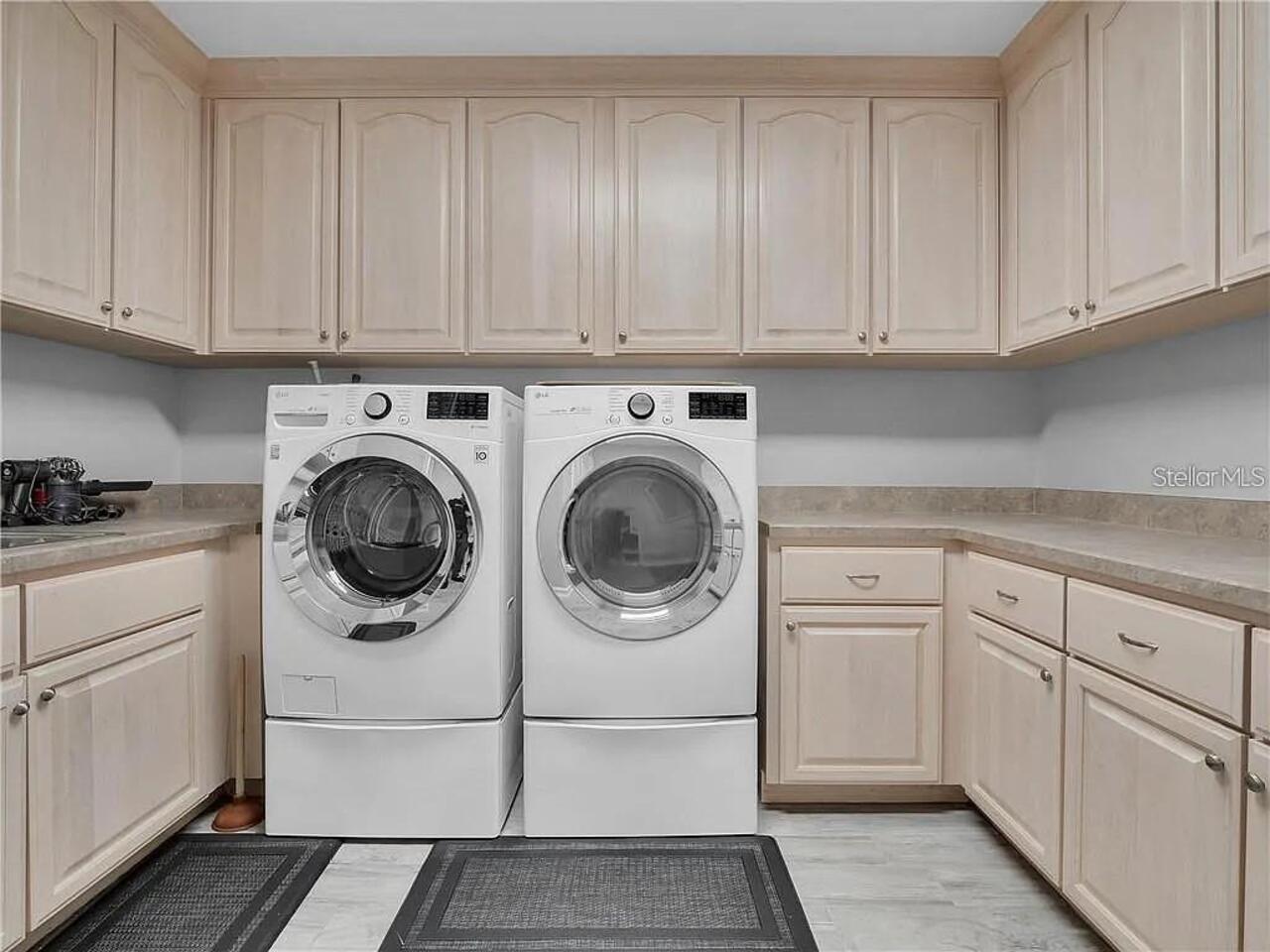 Listing Photo 35