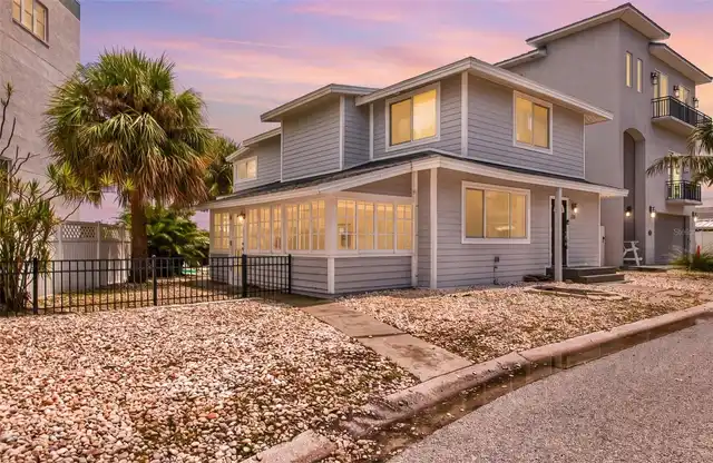 Treasure Island Real Estate