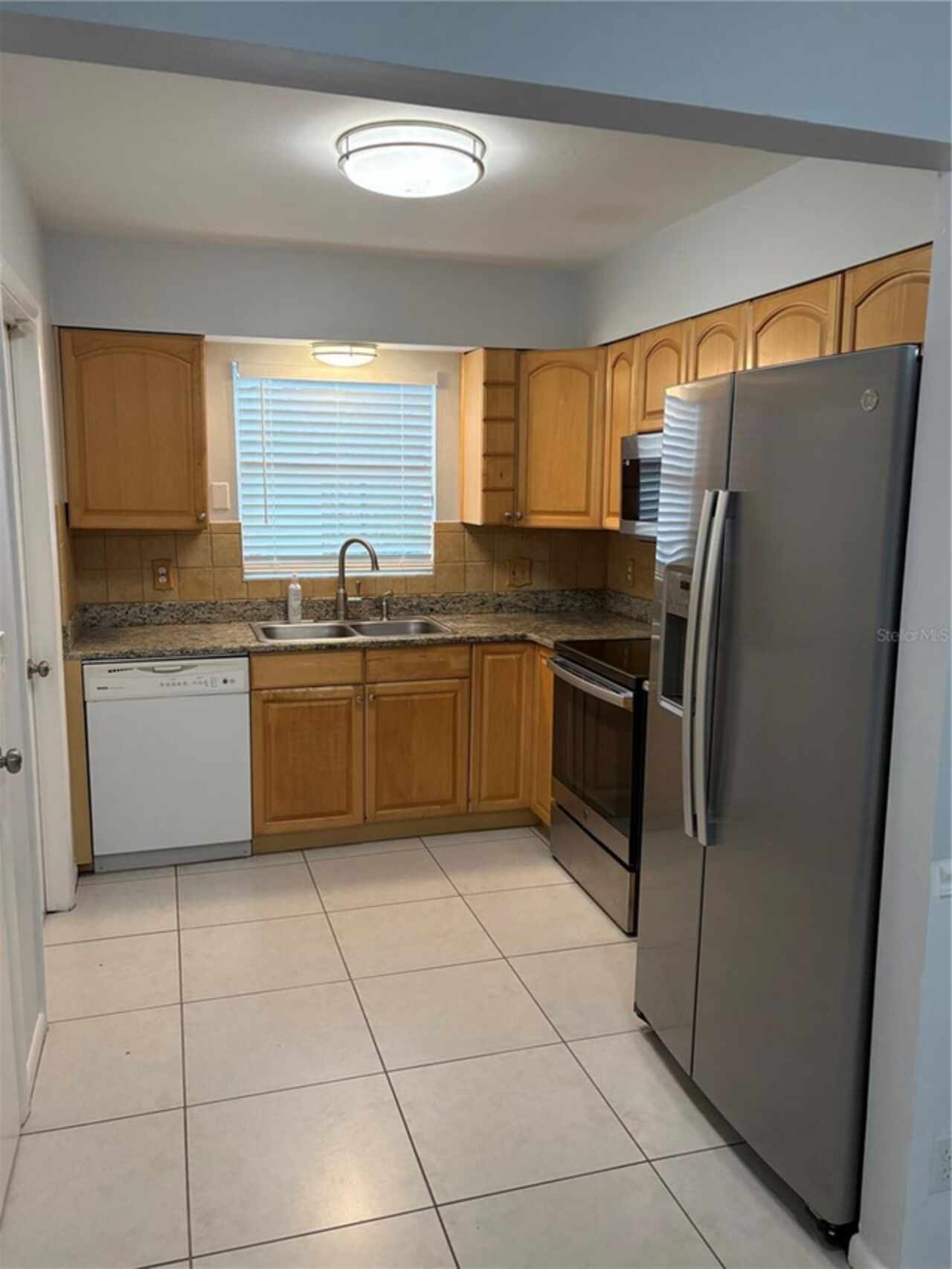 Listing Photo 7
