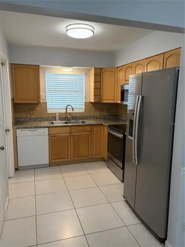 Listing Photo 7