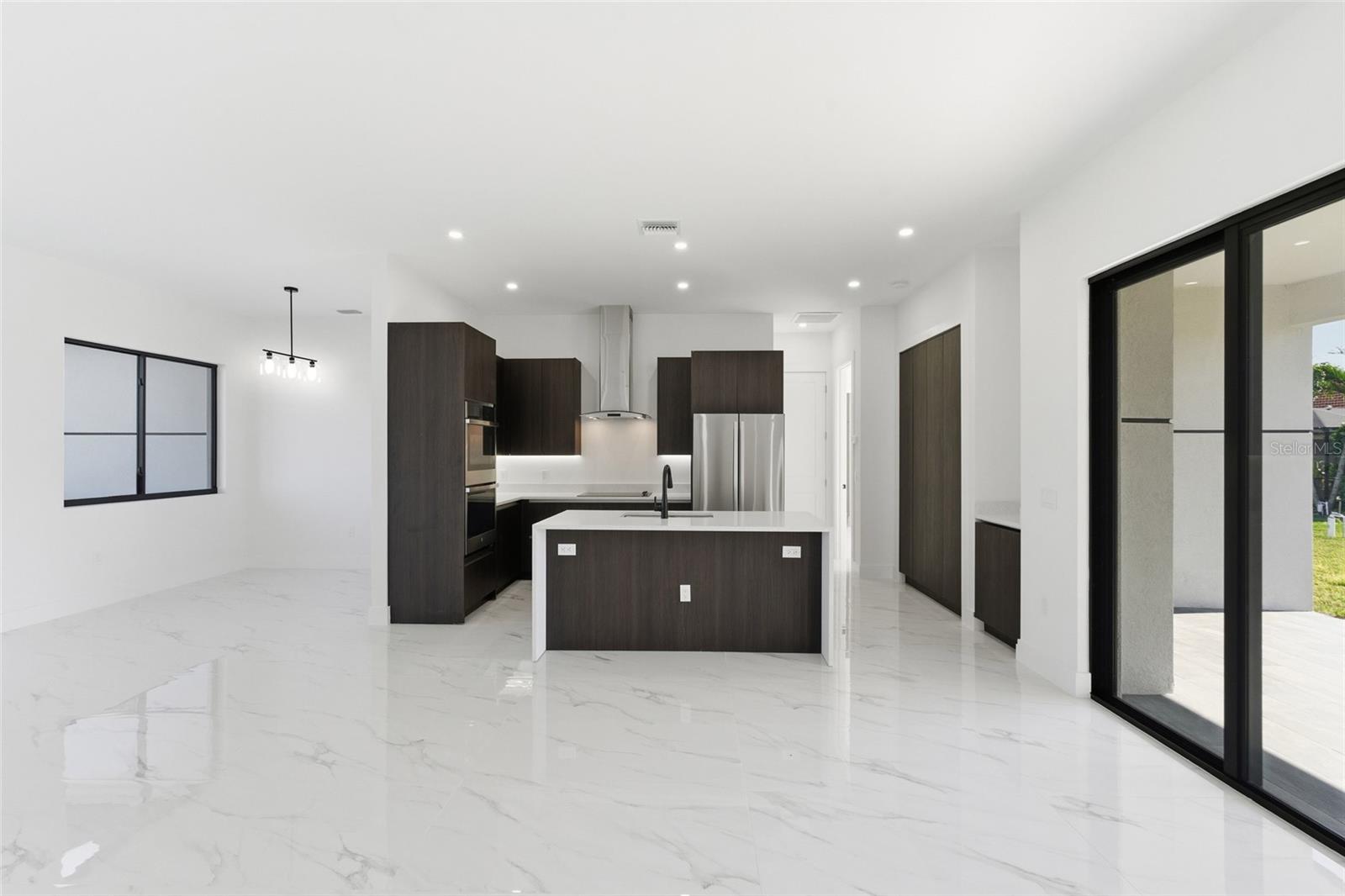 Listing Photo 22