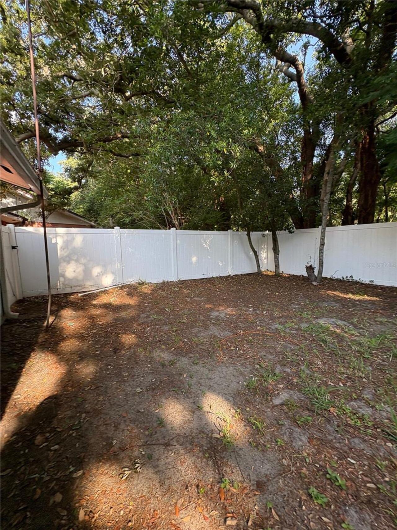 Listing Photo 9