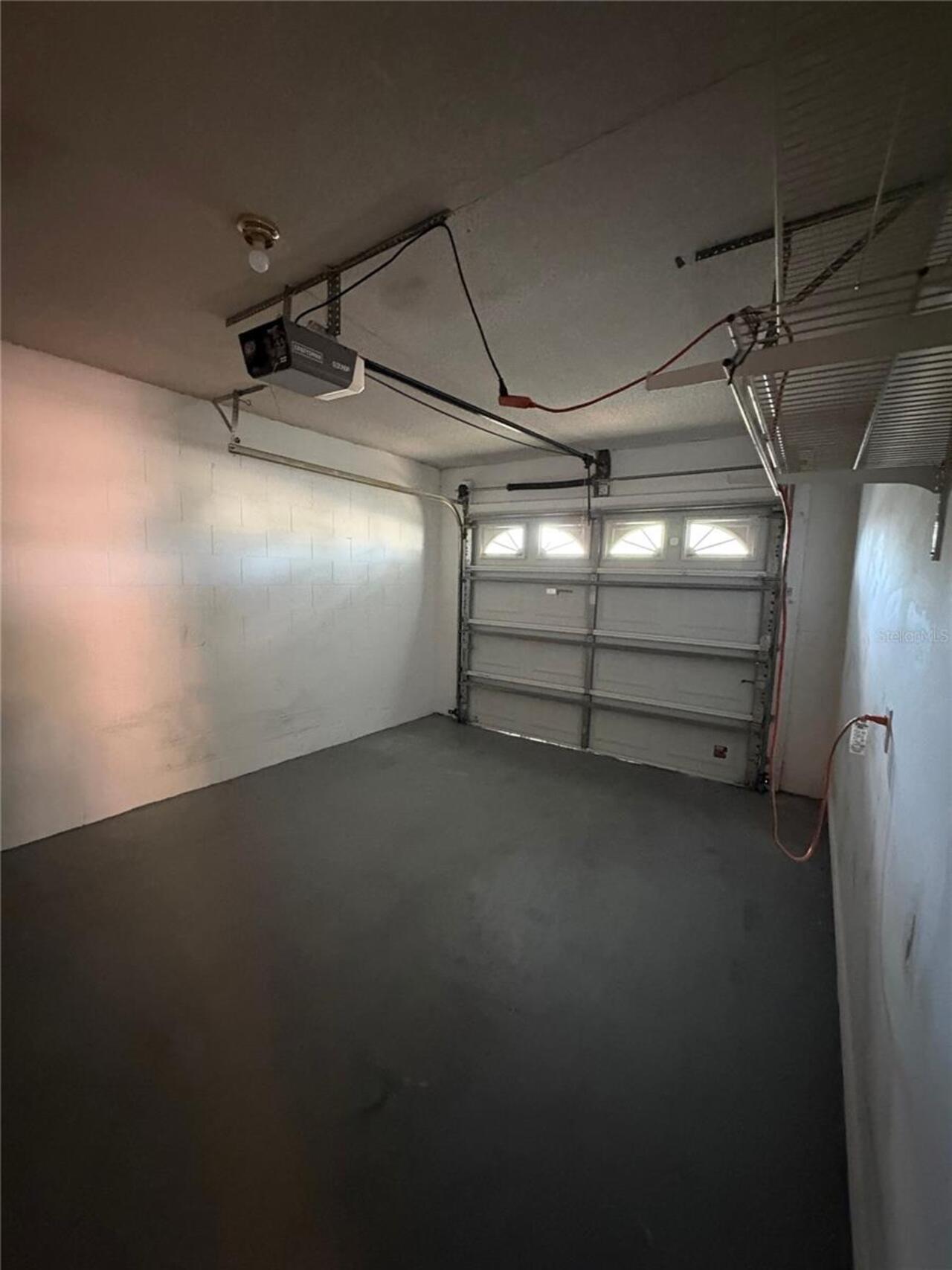 Listing Photo 10