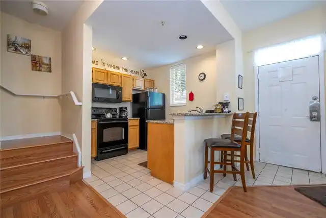 Listing Photo 17