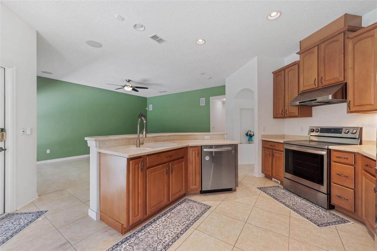Listing Photo 7