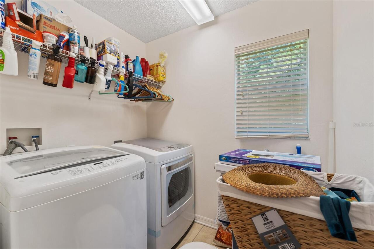 Listing Photo 11