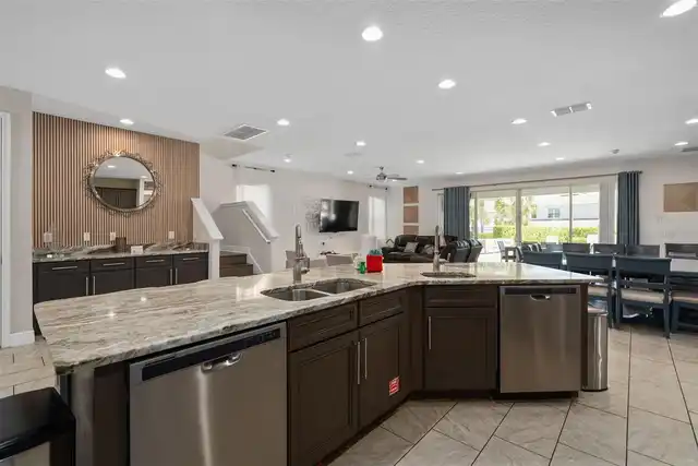 Listing Photo 38