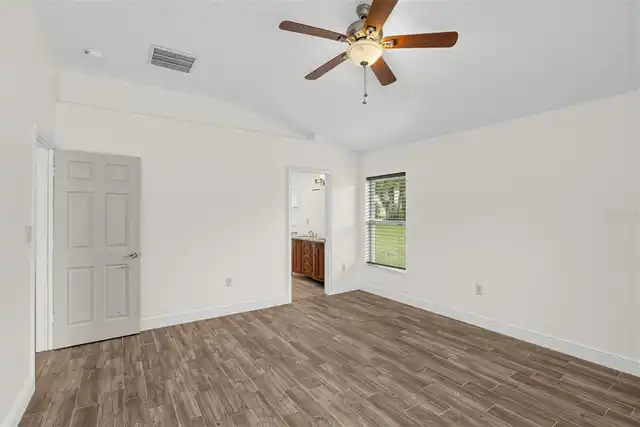 Listing Photo 20
