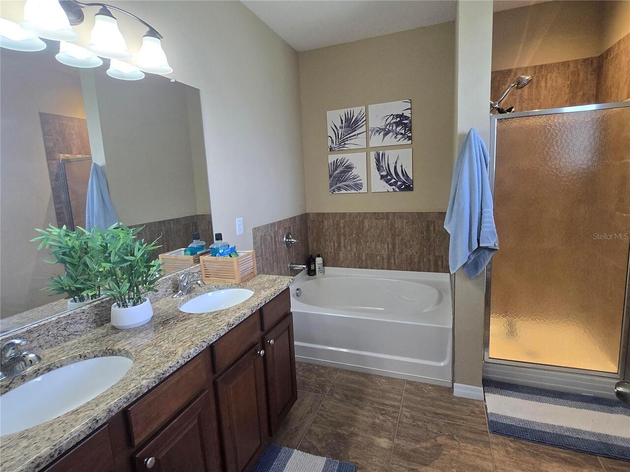 Listing Photo 10