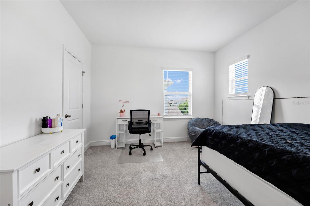 Listing Photo 7