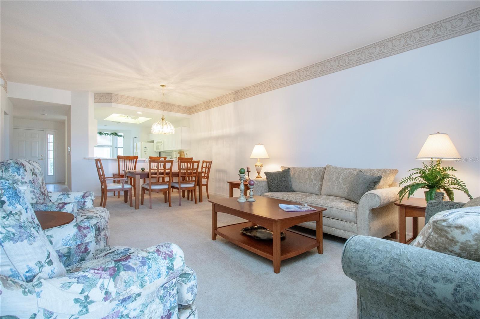 Listing Photo 14