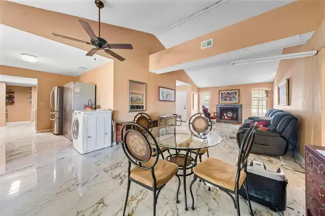 Listing Photo 17