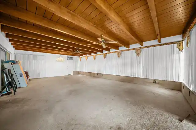 Listing Photo 14
