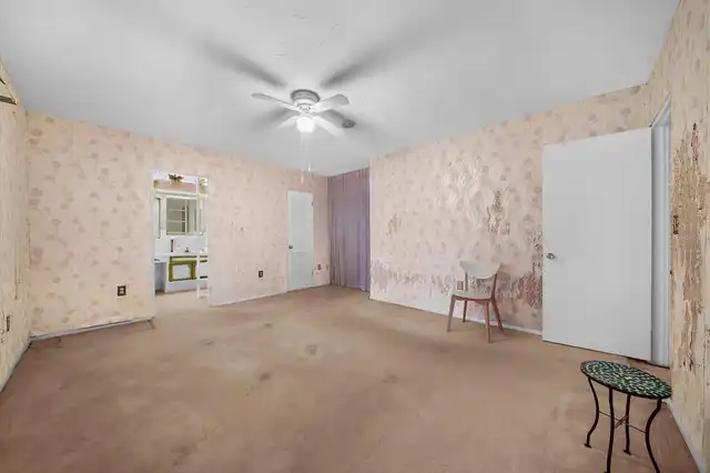 Listing Photo 15