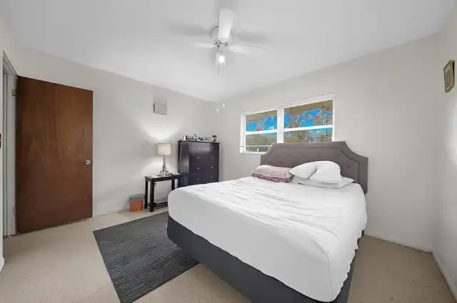 Listing Photo 23