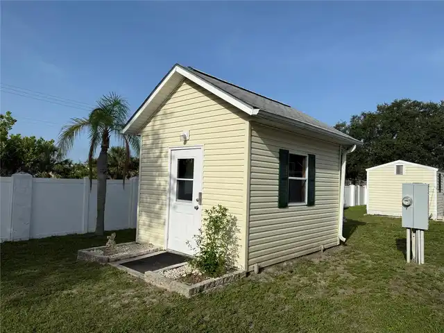Listing Photo 24